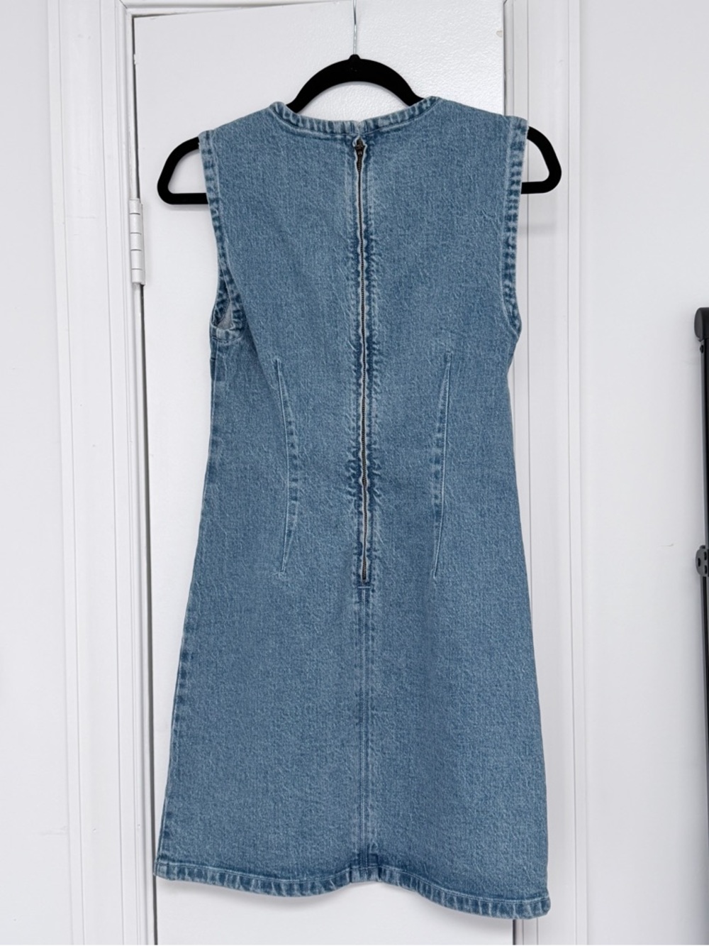 Abercrombie & Fitch Light Blue Denim Sleeveless Mini Dress - Picture 3 of 4